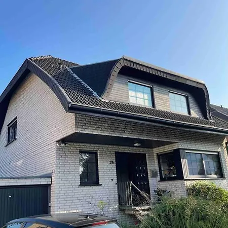 Schoene Ruhige Apartamento Düsseldorf